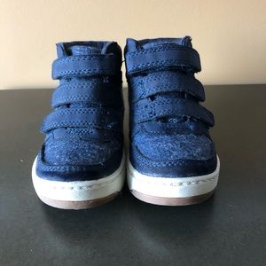 Size 5 toddler Carters high tops